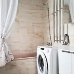 Apartment White & Garden