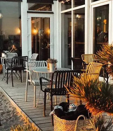 White & Garden * 클라이페다