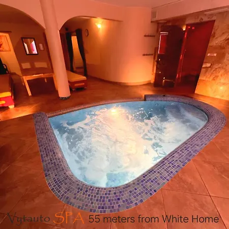 Apartament White & Garden *
