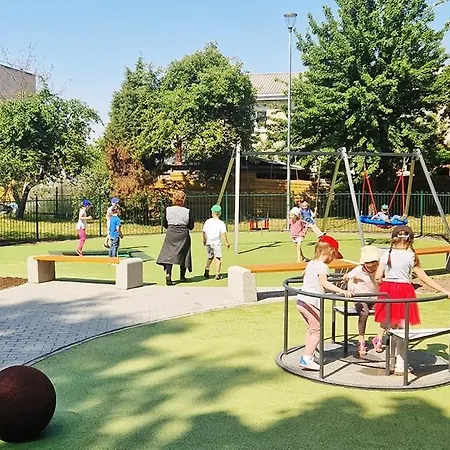 شقة White & Garden