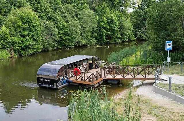 Διαμέρισμα White & Garden *